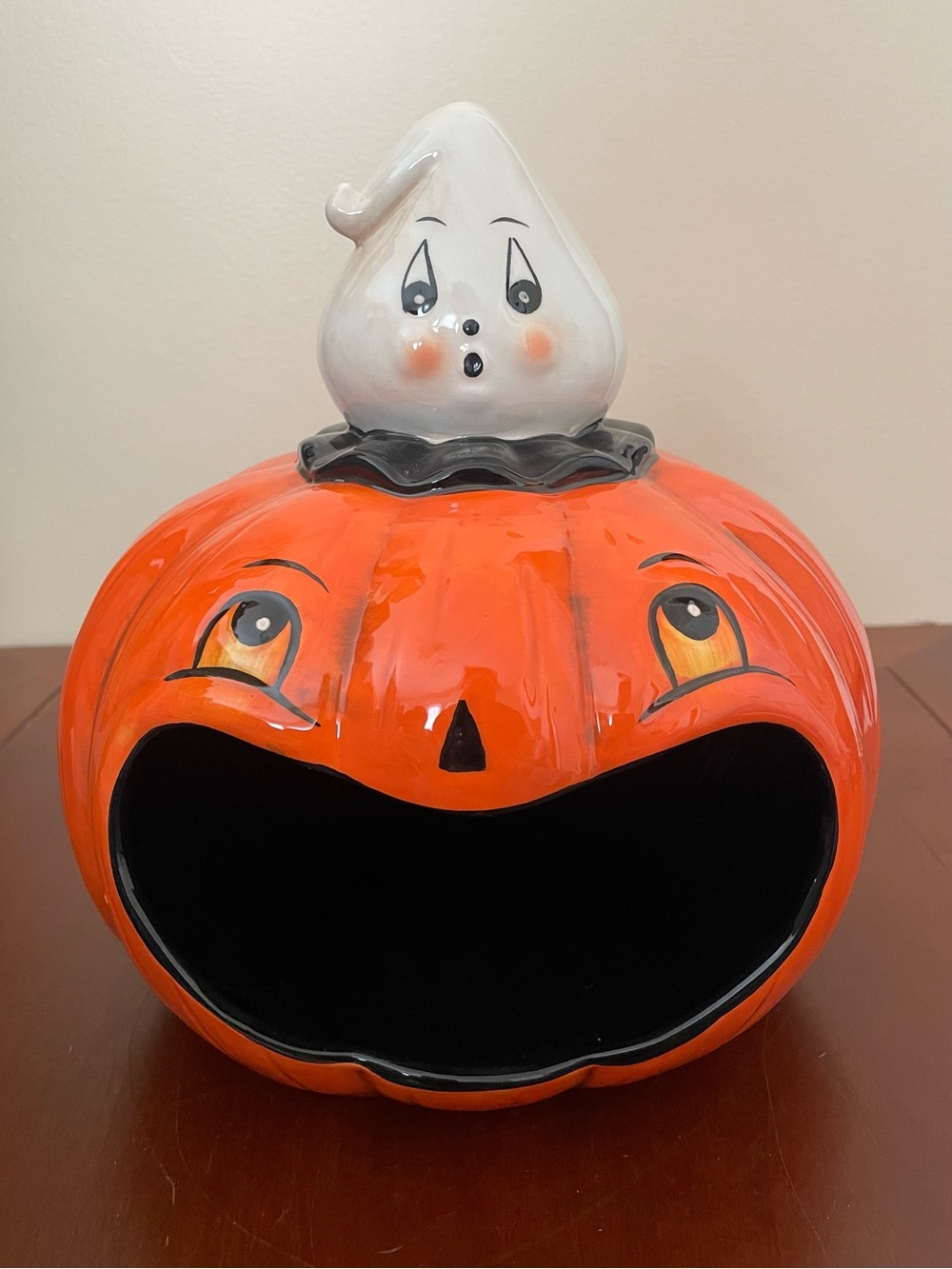 New JOHANNA PARKER HALLOWEEN GHOST ORANGE PUMPKIN DISH BOWL Candy Spooky Candle